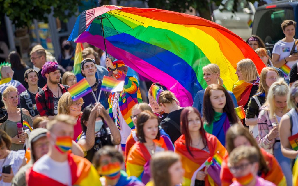 paradă pride