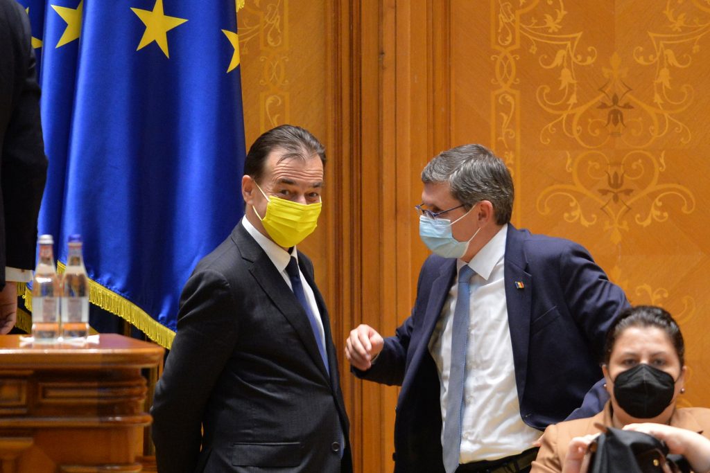 Ludovic Orban este susţinut de 41 de parlamentari PNL pentru numirea în funcţia de premier.