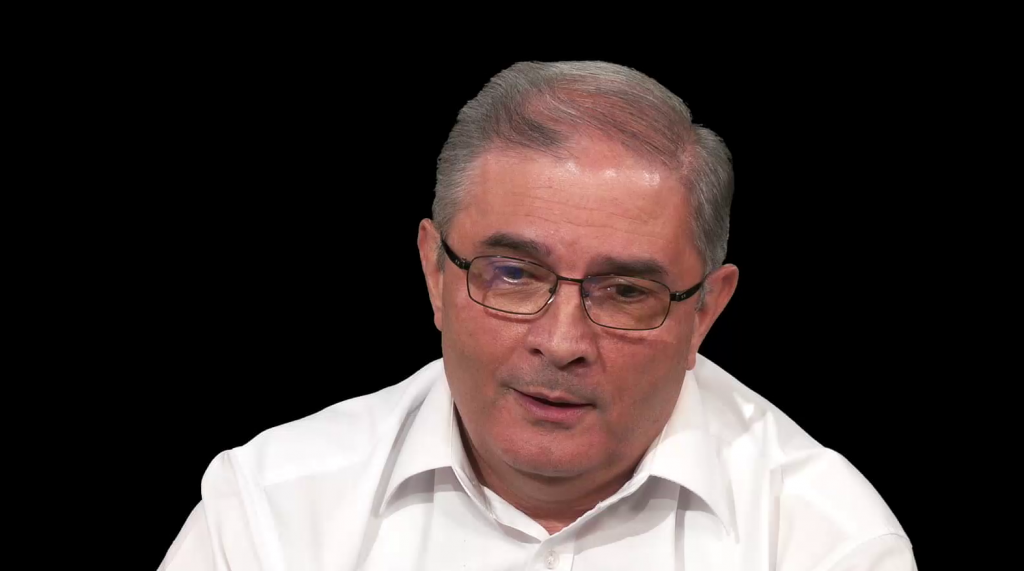 Silviu Predoiu: „A fi patriot înseamnă a-ți iubi țara chiar și atunci când nu este așa cum o vrei tu. O țară nu dezamăgește niciodată”