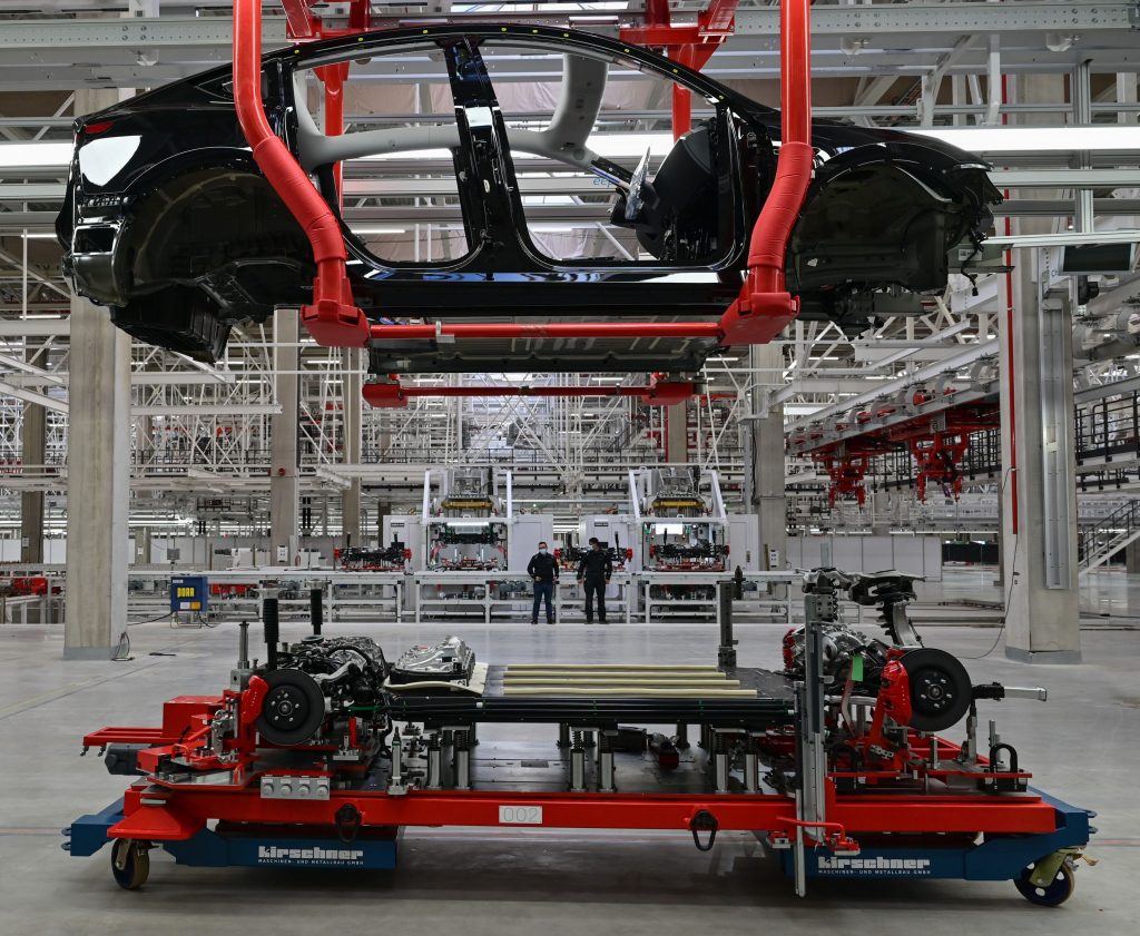 Marea Britanie are cea mai scăzută producţie auto din octombrie din 1956