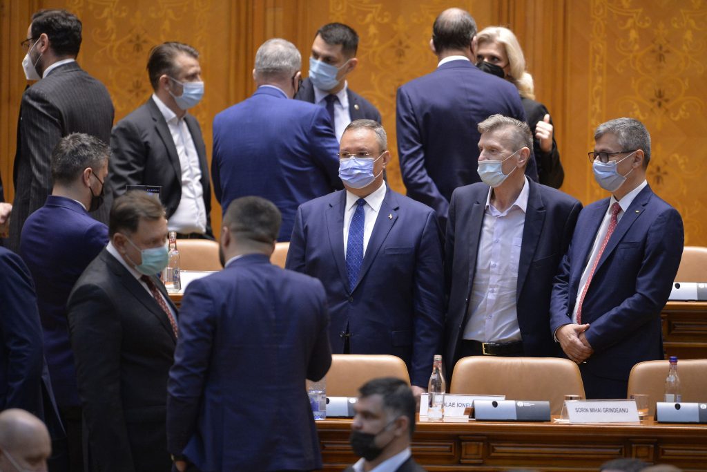 Surse: Şedinţă a coaliţiei pe tema rectificării bugetare