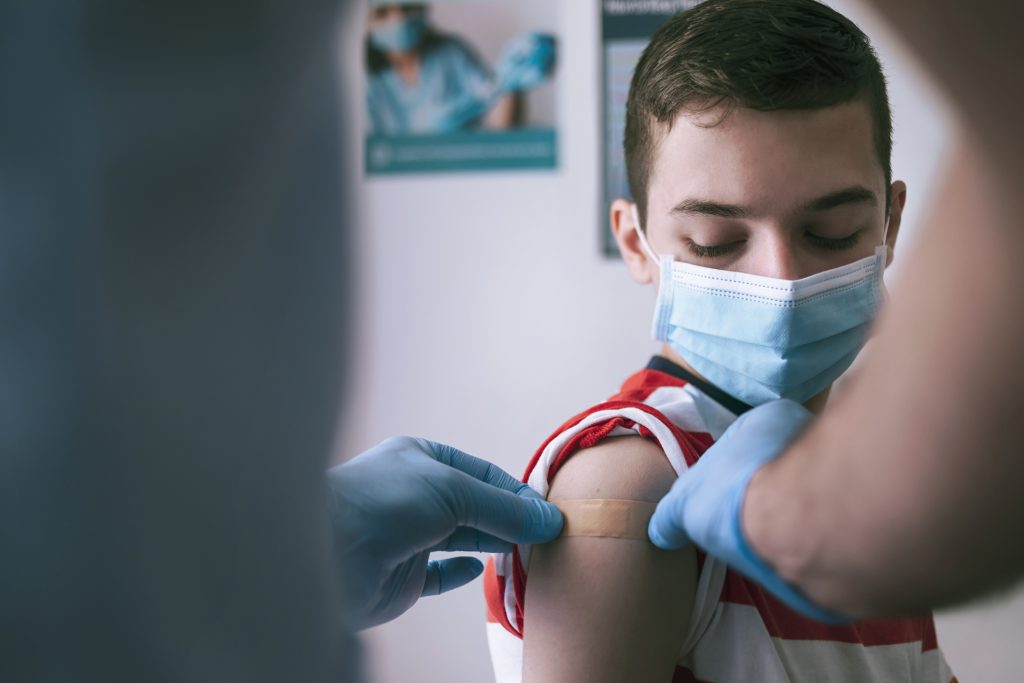 Copiii de 5 ani se pot vaccina