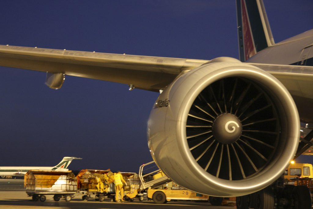 Sute de avioane rusești, înregistrate în Insulele Bermude, riscă să fie reținute acolo în urma deciziei autorităților de a anula certificatele de zbor ale acestora