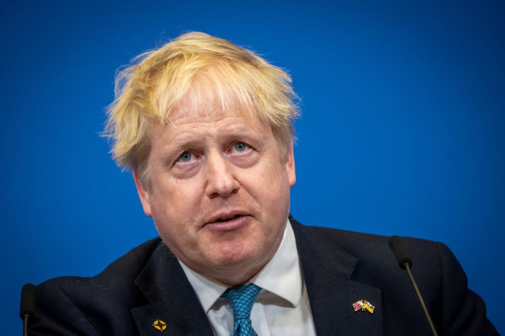Johnson: Rușii încep să își dea seama că sunt dezinformați