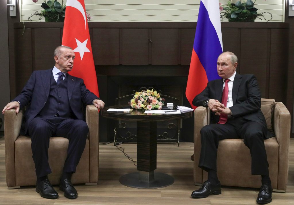 Președintele Turciei i-a reiterat lui Vladimir Putin propunerea de organizare a unui summit Rusia-Ucraina