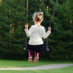 Ziua Națională pentru Adopție: La sfârșitul anului 2025, în România, 7.762 de copii erau adoptabili