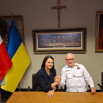 Nicușor Dan l-a decorat pe Fostul Președinte al Poloniei cu „Steaua României” în grad de Mare Cruce