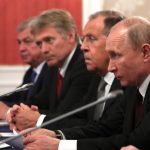 Lavrov și Peskov, cei mai vocali oficiali ai lui Putin, resping negocierile de pace Rusia-Ucraina mediate de Europa: „Macron, Starmer și Merz se contrazic singuri”