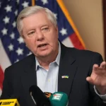 Senatorul republican Lindsey Graham, unul dintre cei mai influenți aliați ai lui Trump, a murit subit la 71 de ani. Ultima sa vizită a fost la Kiev, unde s-a întâlnit cu Zelenski