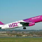 Wizz Air avertizează că noile reguli UE privind bagajul gratuit vor scumpi zborurile