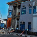 Un cutremur cu magnitudinea 7,7 a lovit Indonezia