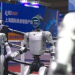 World Robot Conference începe astăzi la Beijing, cu peste 300 de companii și 2.000 de roboți prezenți. Compania chineză Unitree a explodat pe bursă