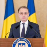 Va reuși Luca Niculescu, prin programul său de guvernare, să scoată România din criză? Cristian Hostiuc: „Este o iluzie să credem că acest Guvern va reuși să facă ceva în privința cheltuielilor bugetare”